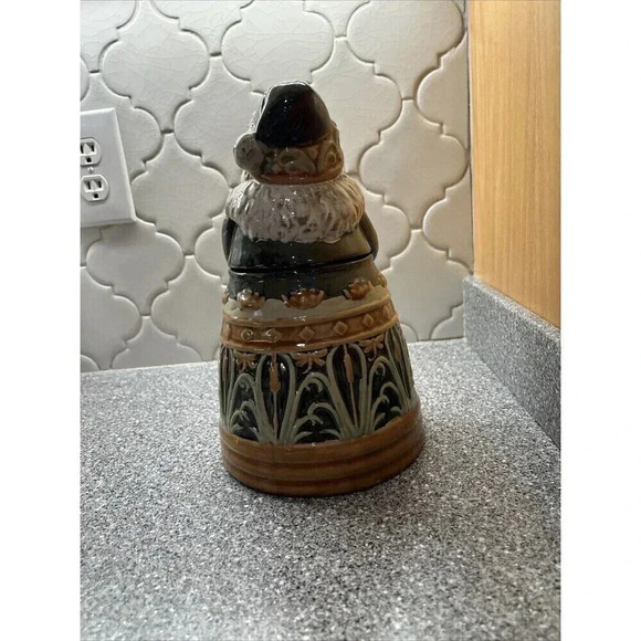 Karen Hahn Art of Nature Santa with Lantern - 4003252 Old World Santa - Picture 6 of 6